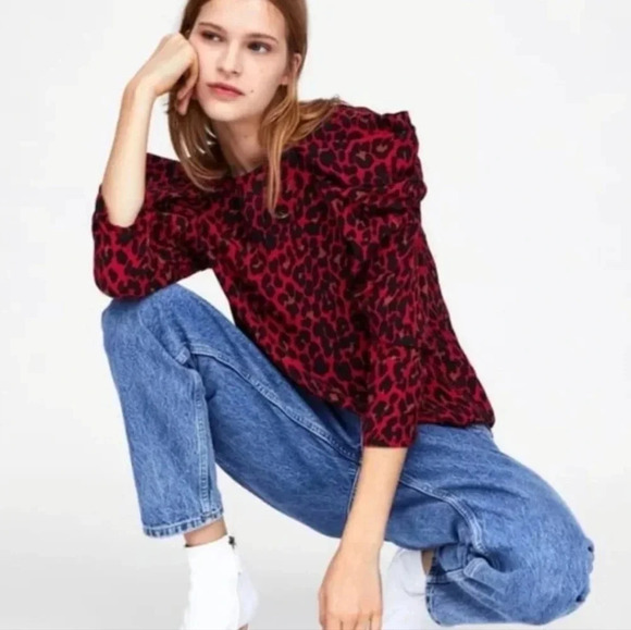 Zara puff sleeve red leopard print top - Picture 2 of 6